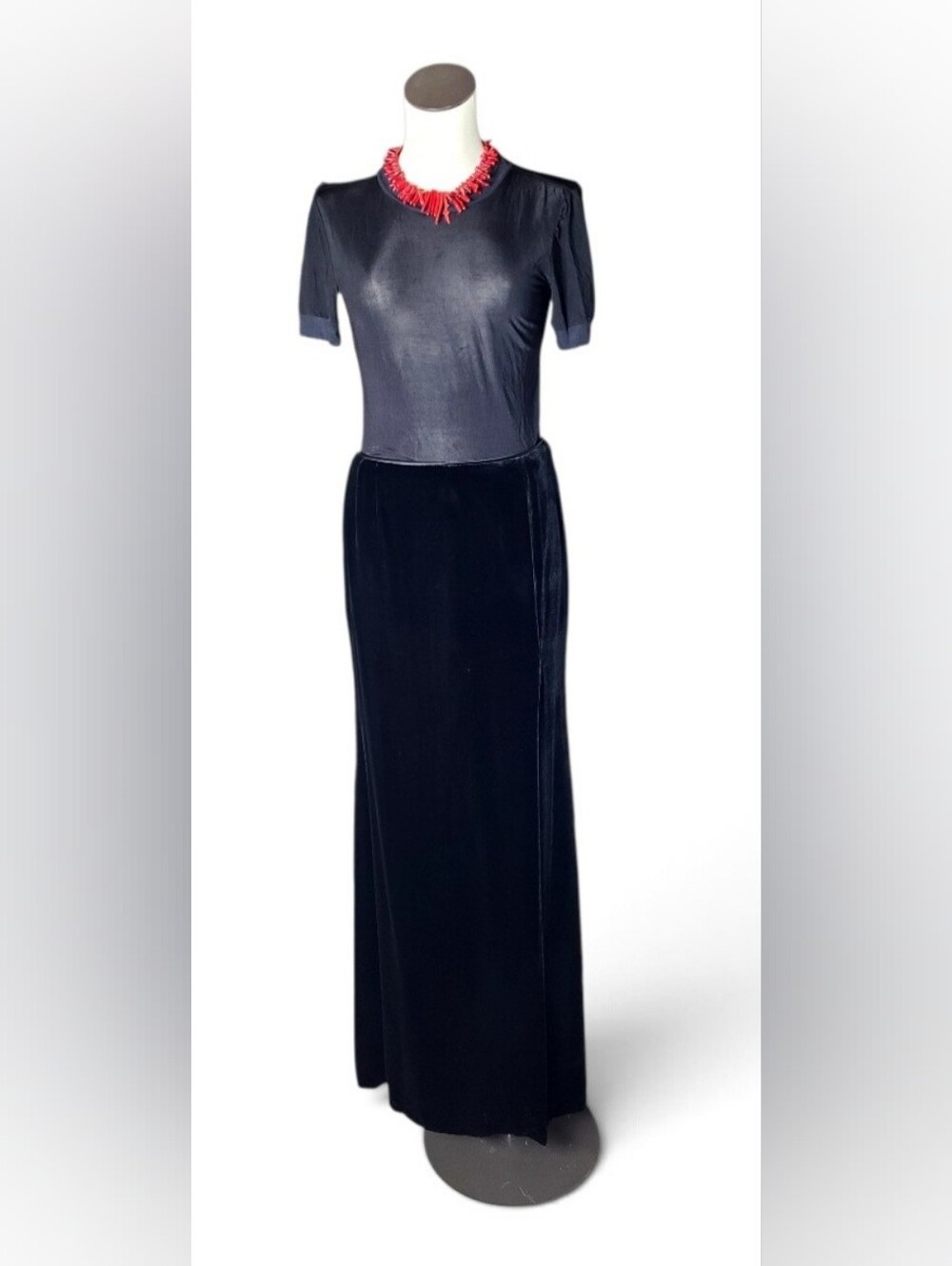 Emanuel Emanuel Ungaro Vintage 90s Black Velvet Maxi Skirt Thigh-High Side Slit